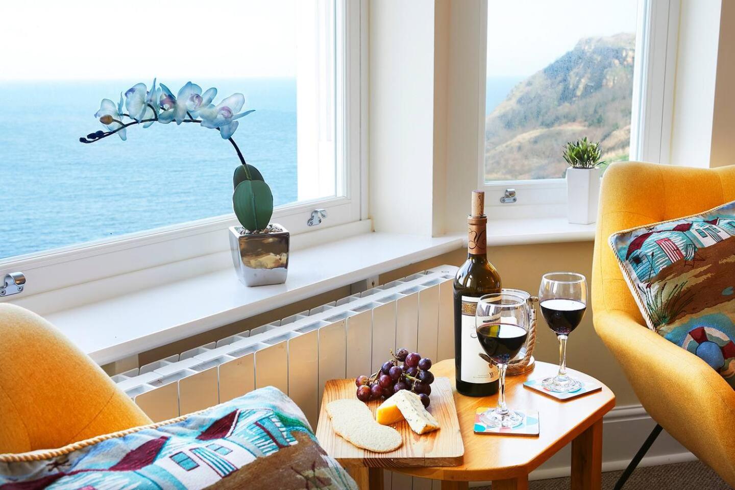 Denelea - Stunning Sea Views! Apartment Scarborough Exterior foto
